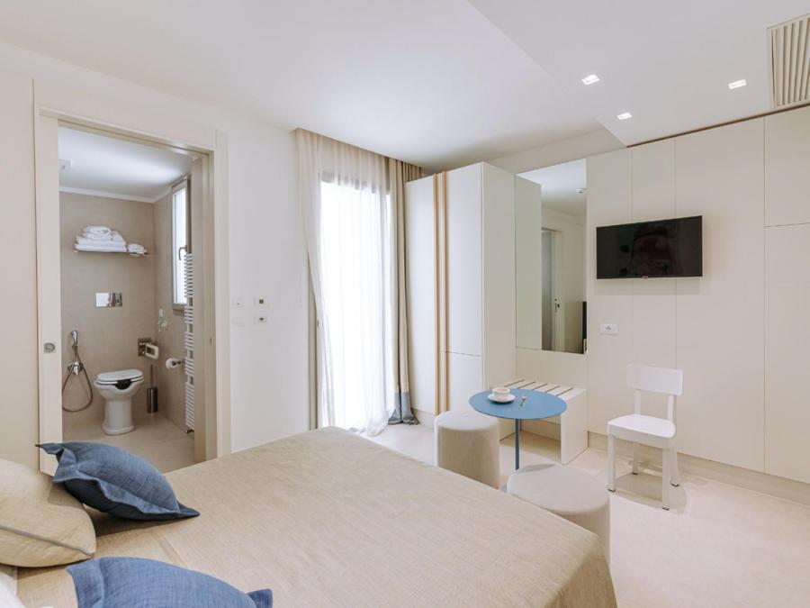 Miramare Blue Stay Torre Santa Sabina Zimmer foto